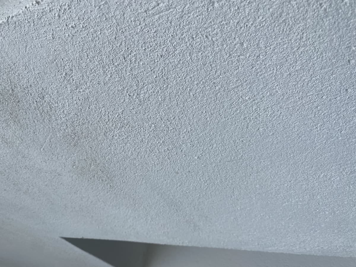 Aplicación de estuco en fachadas